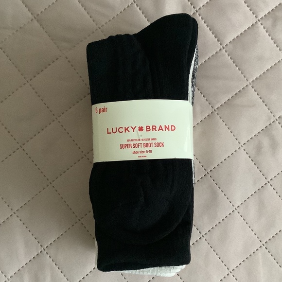 Lucky Brand Ladies' Boot Sock SUPER SOFT 6-pair (BLACK/TAN/DK GRAY/TAN STRIPE) - Picture 3 of 5